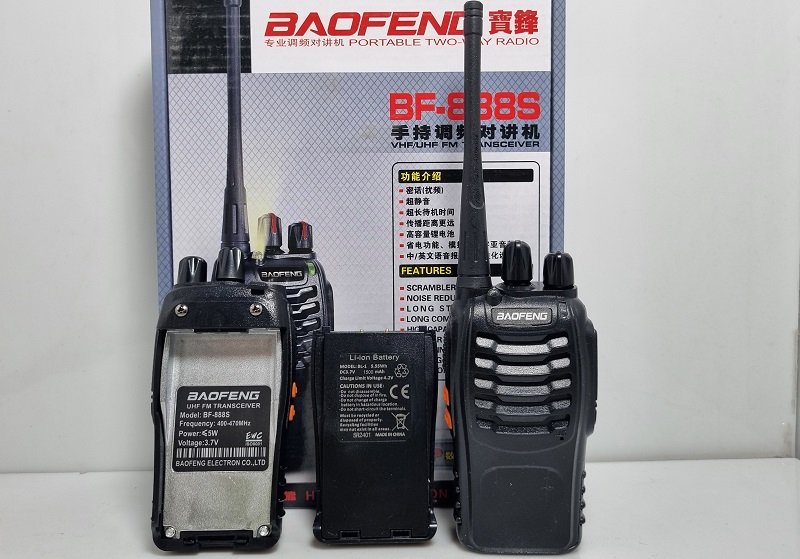 باتری بیسیم باوفنگ 888 S اس 1500میلی آمپر