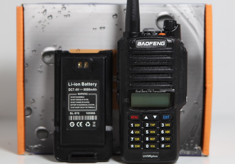 باتری بیسیم باوفنگ یووی 9آر پلاس 8000میلی آمپر