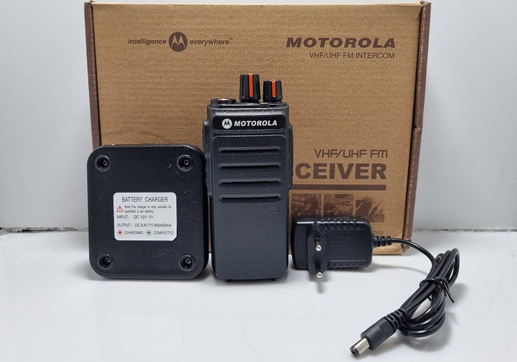 قیمت خرید فروش شارژر بیسیم موتورولا 7100 Plus پلاس 15W