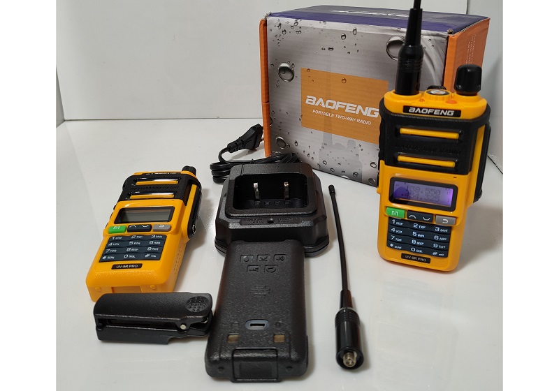 شارژر بیسیم باوفنگ UV-9R PRO V2 یووی 9آر پرو وی2