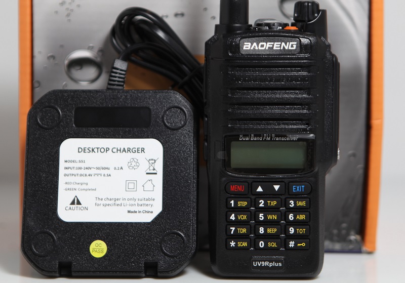 قیمت خرید فروش شارژر بیسیم باوفنگ یووی 9آر پلاس UV-9RPlus